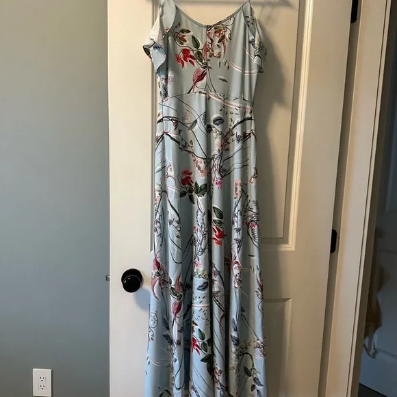 Bebe Floral Blue Maxi Dress - Picture 5 of 5